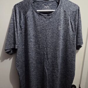 Under Armour Men's XL Blue T-Shirt